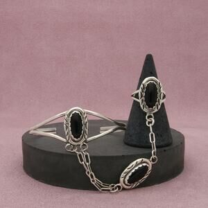 navajo sterling silver vintage onyx slave cuff & ring (sz 6) bracelet size 6in